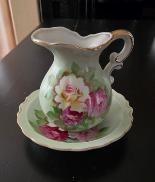 Green/Pink Pitcher/Basin