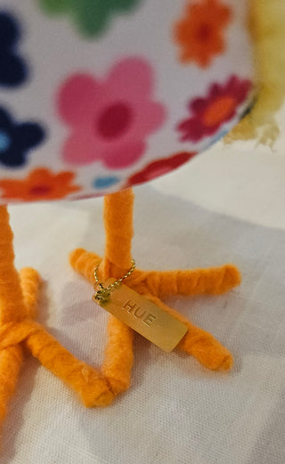 Spritz Featherly Friends: Hue 2025 Easter Spring Bird