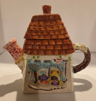 Vintage Cottage Teapot