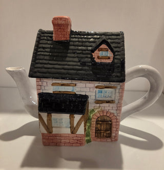 English Cottage Teapot