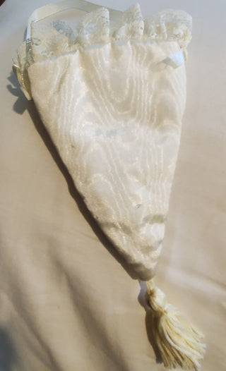 VTG ORNAMENT