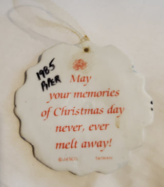 VTG ORNAMENT