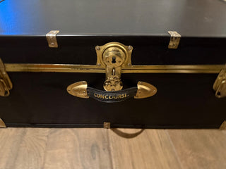 Concourse steamer trunk  Brass locks and accents RCD|130548