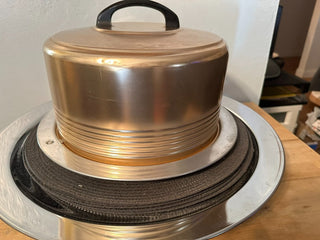 Regal Cake Carrier Vintage MTS