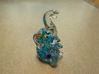 Vintage hand blown Elephant paperweight|73194