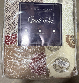 Full/Queen Quilt Set “Stella” RCD (For Pickup Only)