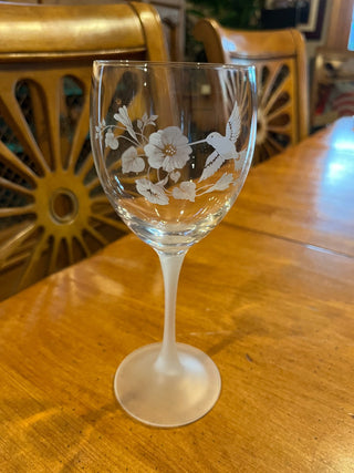 Vintage Avon 24% Lead Crystal Etched Hummingbird Wine Glass RSV