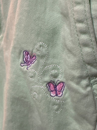 Embroidered green shorts Size 36  #SM.