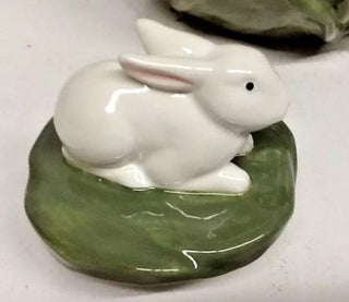#62 VV Vintage Depart 56 Cabbage Majolica Style Teapot W rabbit Lid MTS
