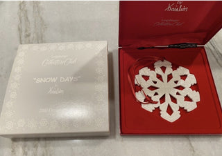 Longaberger Christmas Ornament Snowflake Porcelain "Snow Days" by Kaitlin Boxed #62 VV MTS|130854
