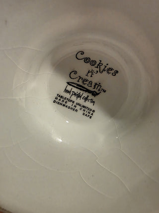 Cookies and Cream Vase 8 1/2 Inch Hand Painted Collectible

￼

SE|53271