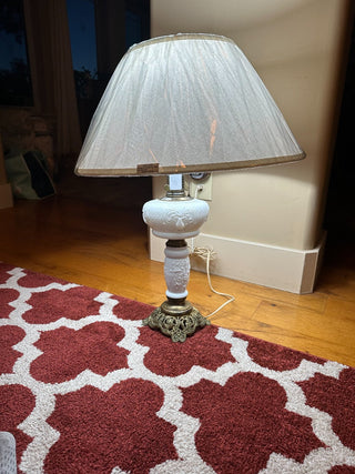 Paul Hanson N.Y. Vtg. White Embossed Opaline Glass Table Lamp w/shade 26" RCD