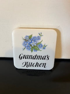#2977 Magnet - Grandma's Kitchen