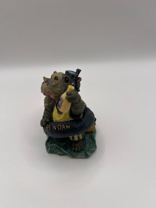 #3156 Boyds Bears Sink or Swim