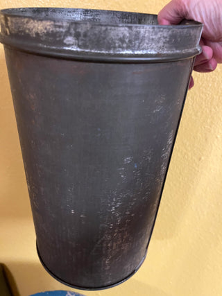#3257 Antique Hand-Crank Ice Cream Freezer