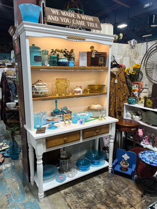 #3292 Farmhouse Hutch