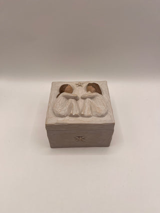 #3390 Willow Tree Friendship Keepsake Box
