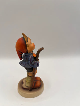 #3395 Hummel - Little Hiker