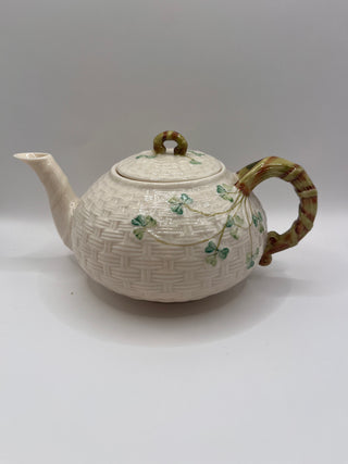#3439 Belleek Classic Shamrock Teapot