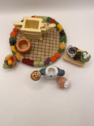 #3470 Miniature Cherished Moments Tea Set