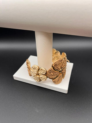 #3530 Natural Raffia & Gold-Tone Floral Cuff Bracelet