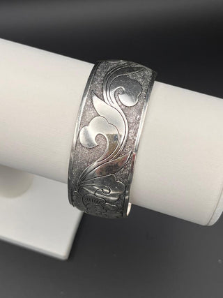 #3532 Silver-Tone Embossed Cuff Bracelet