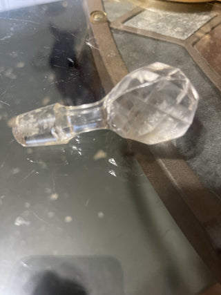 clear, oval stopper rsv