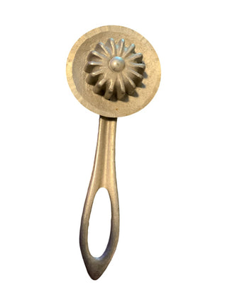 MG vintage pastry/ravioli cutter|90412