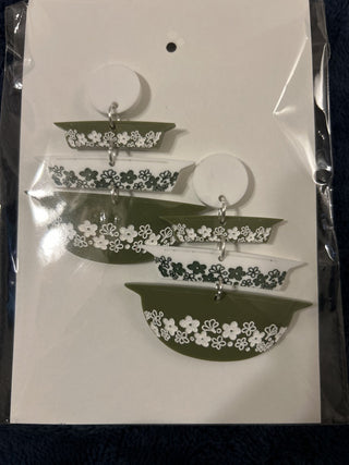 12F Spring Blossom Pyrex Acrylic Circle Stud Earrings MTS