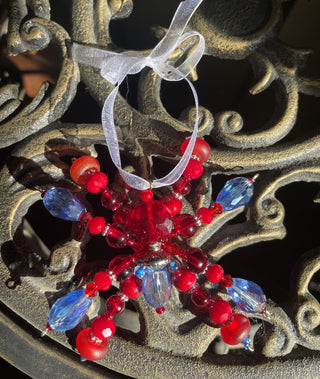 Spider Sun Catcher red/periwinkle|63640
