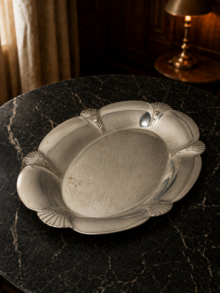 Rogers Silverplate Scalloped Serving Bowl — Art Deco Shell Motif, Pattern #4467