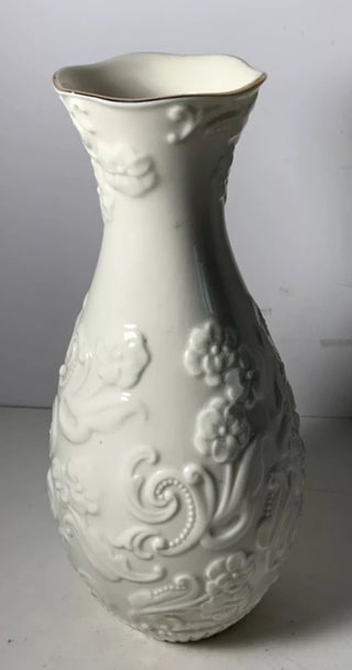 Lenox Porcelain Countess Vase #62 VV MTS|64951