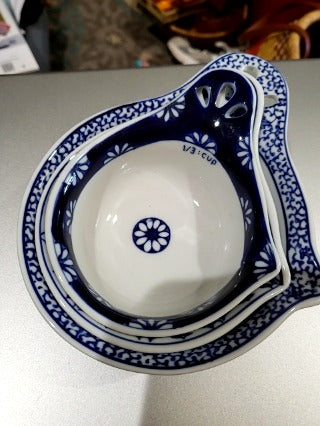 Pier one Blue Measuring cups set of 3