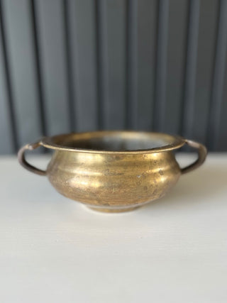 Vintage small brass handled bowl RSV|87688