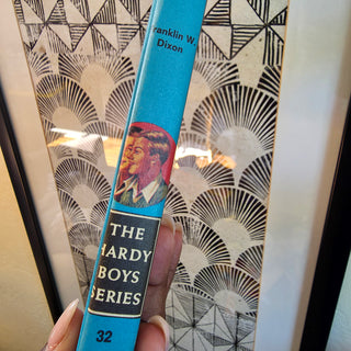 $5 SALE - Vtg The Hardy Boys - #32 The Crisscross Shadow [Hardcover]