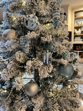 New 4' Flocked Christmas Tree w/Lights & Ornaments RCD|131105