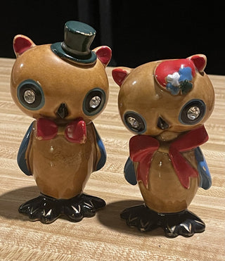 5.5" Vtg Lefton Kitchy Owls Salt & Pepper Shaker Set--SP MTS