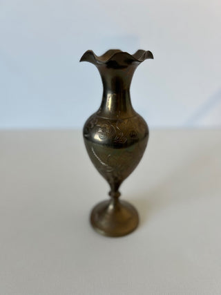Vintage Ruffled etched brass vase RSV|67641