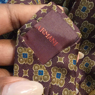 NEW - bri.craftique - Giorgio Armani Burgundy Medallion Necktie