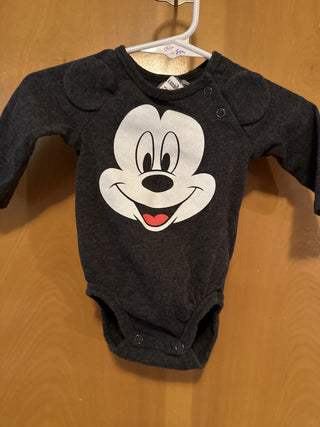 Mickey Mouse Onesie. Size NB  #SM. RCD