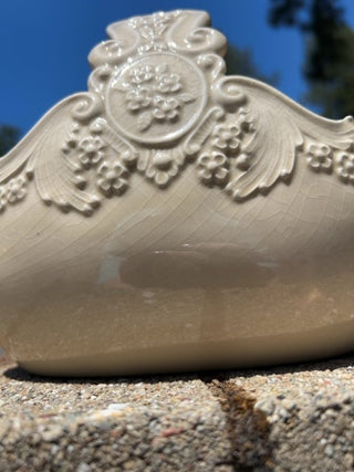 Napcoware Ceramic bisque, Victorian basket