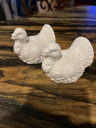 White Porcelain Turkey Salt & Pepper Shakers set of 2 RSV|125065