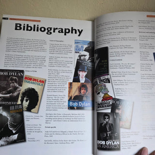 Bob Dylan: His Life in Pictures [Hardcover]