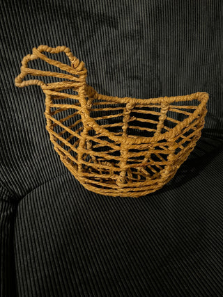 Chicken basket 9 in by 9 in by 4.5 in|109759