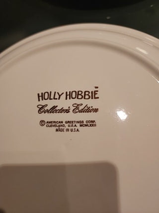 1972 Plate Holly Hobbie "Just a Little Thoughtfulness.."
