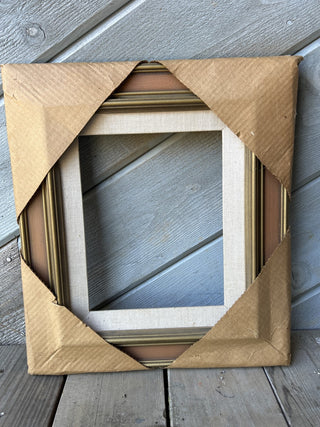 12F Wood Frame w/Linen Liner for 9” x 7” Picture MTS|67138