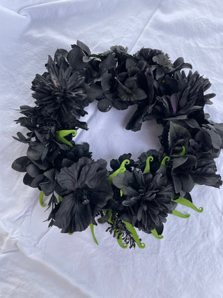 Small Black & Green Flower Wreath 10"