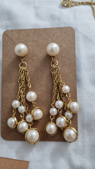 Vintage FauxPearl Tassel earrings