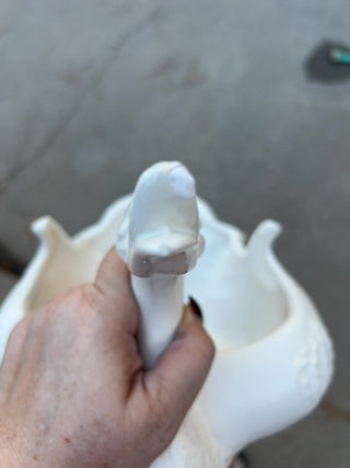 AS IS vintage Hull Pottery matte white swan or duck planter (Model #23) from the 1950s