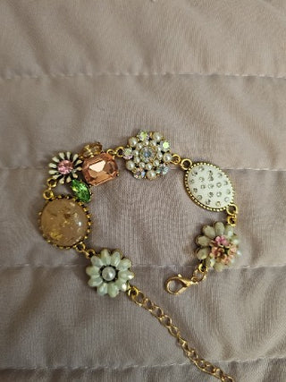 Gold Floral Shabby Chic Bracelet